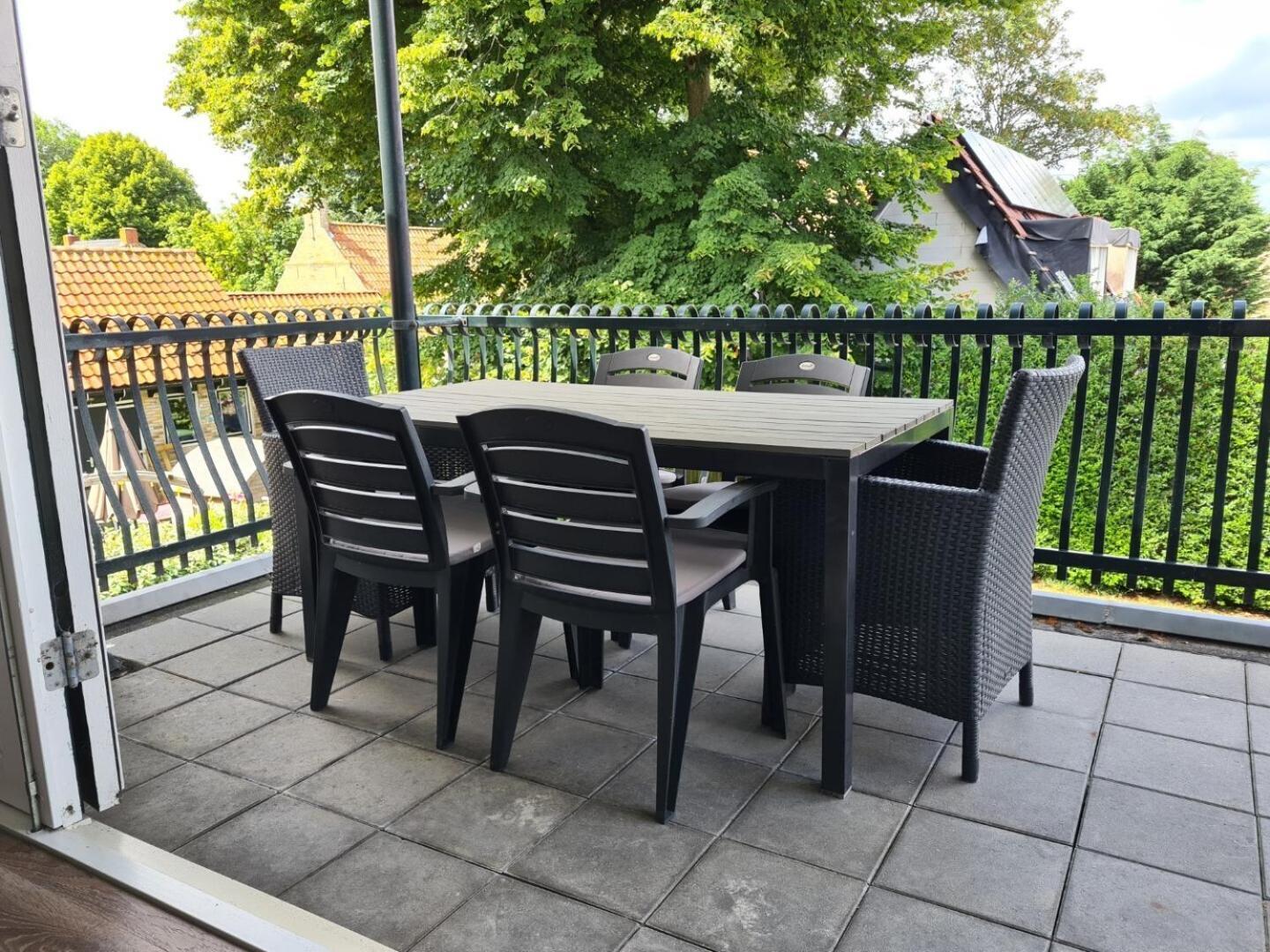 Staetige Dames Apartment Нес Екстериор снимка