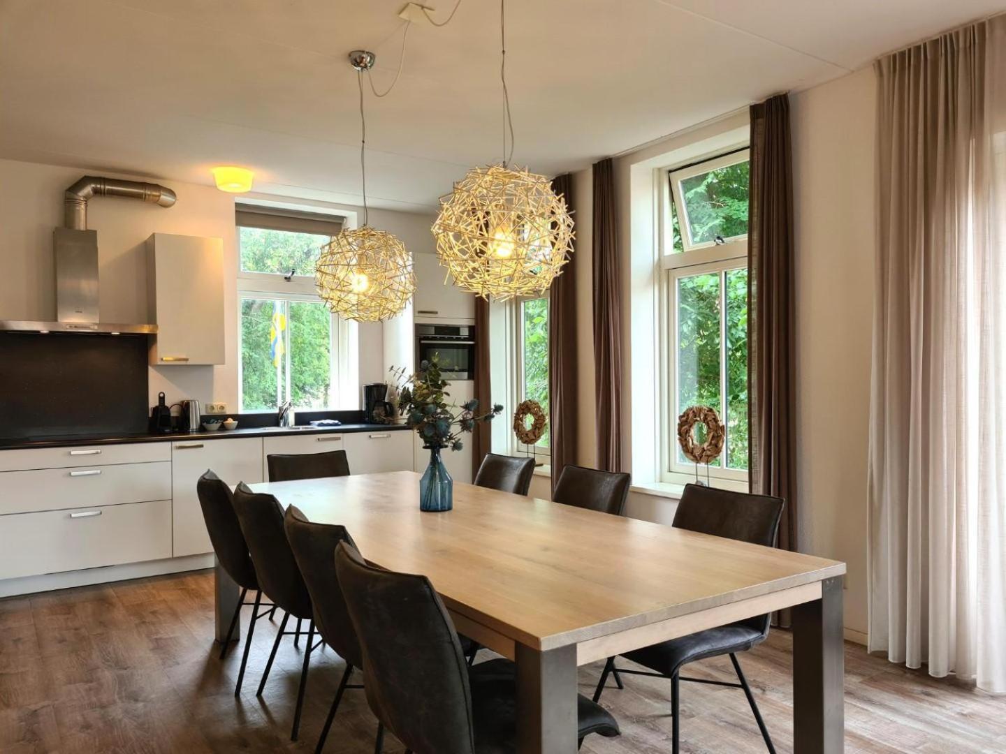 Staetige Dames Apartment Нес Екстериор снимка