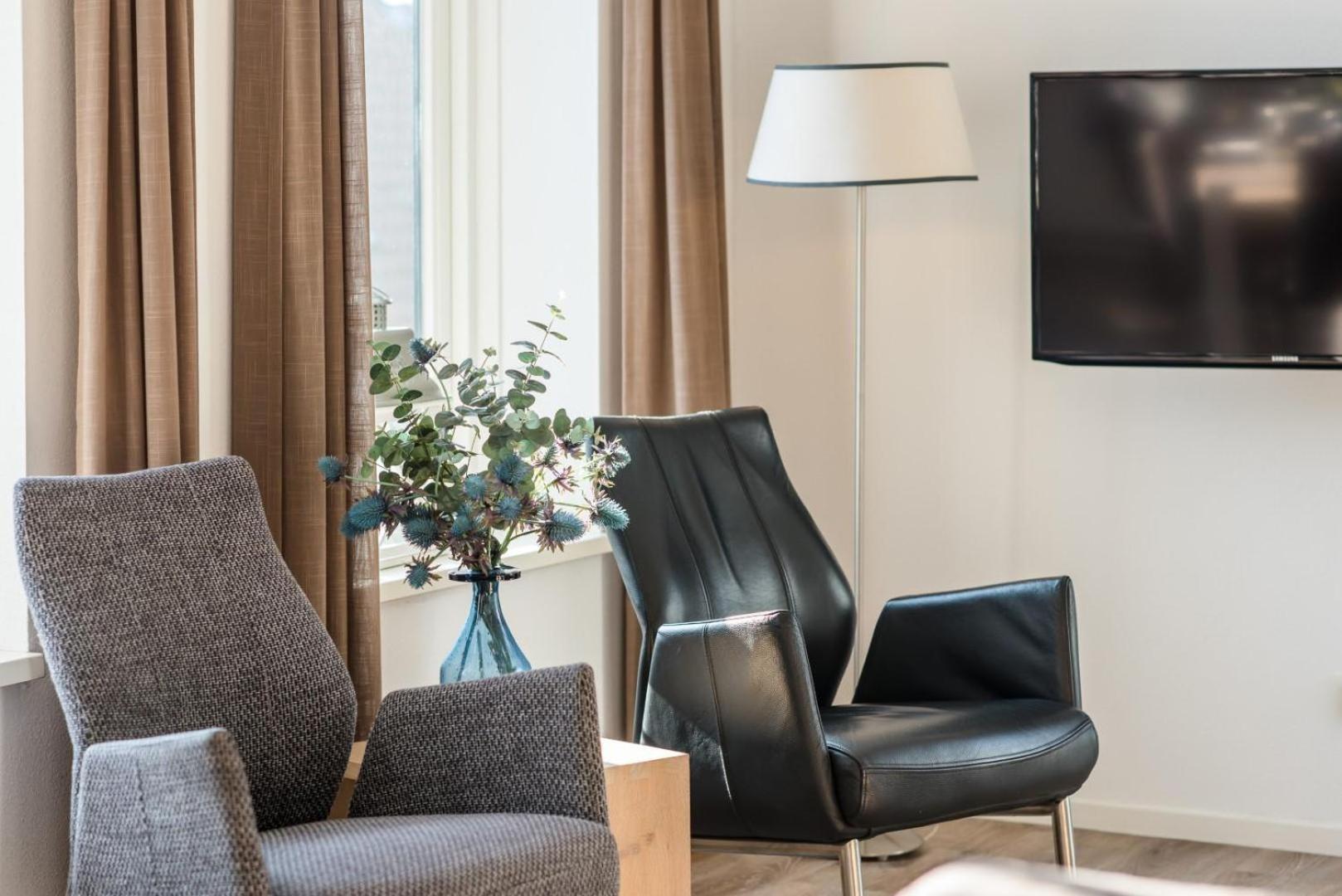 Staetige Dames Apartment Нес Екстериор снимка