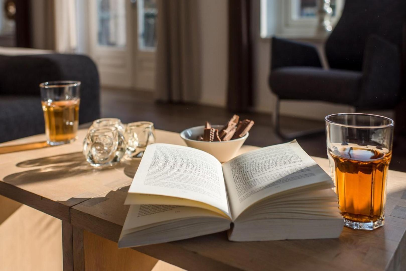 Staetige Dames Apartment Нес Екстериор снимка