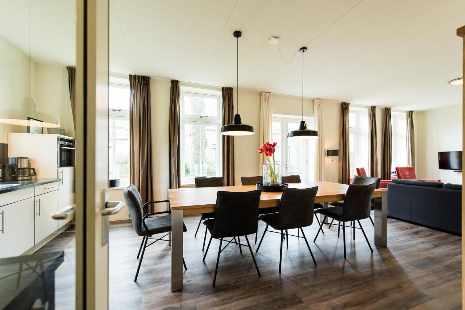 Staetige Dames Apartment Нес Екстериор снимка