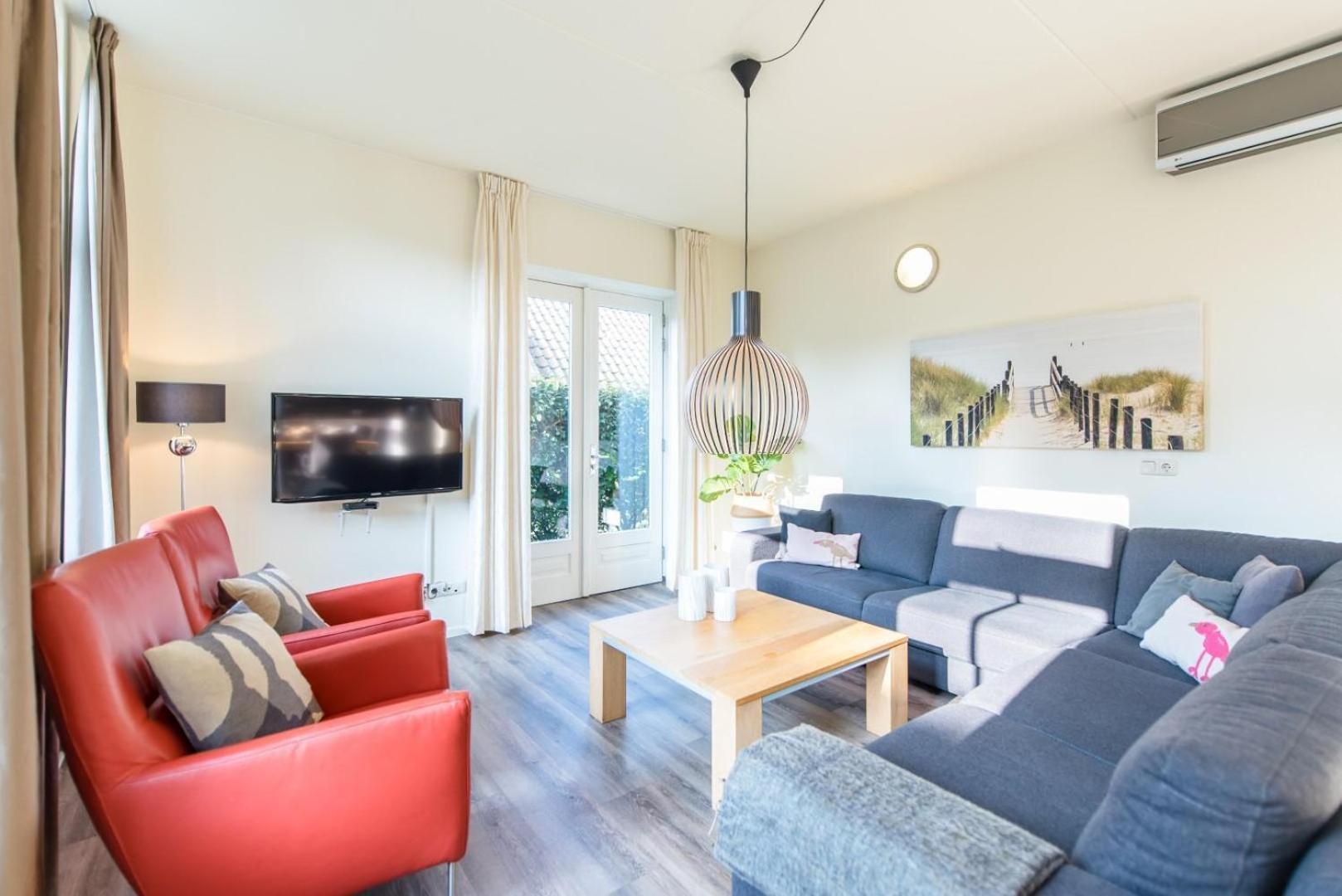 Staetige Dames Apartment Нес Екстериор снимка